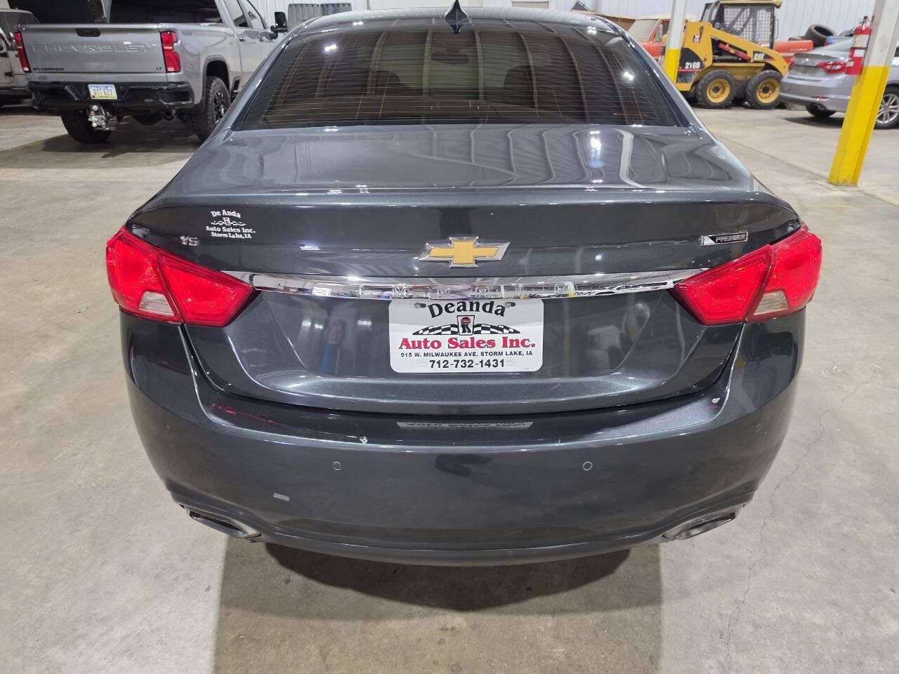 Used 2018 Chevrolet Impala Premier FWD image 10