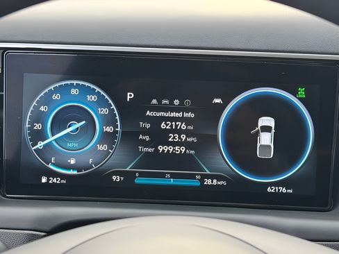 Used 2023 Hyundai Santa Cruz SEL w/ Activity Package AWD/4WD image 8