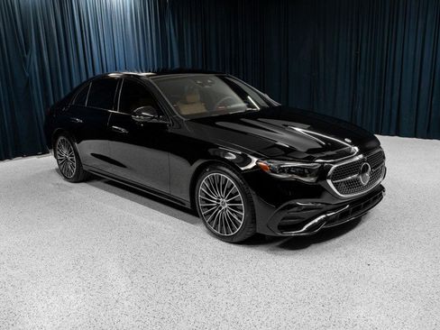 New 2026 Mercedes-Benz E 350 Sedan image 3