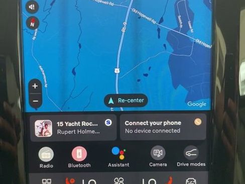 Used 2024 Volvo XC60 B5 Plus w/ Protection Package Premier image 20