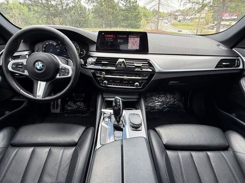 Used 2019 BMW 540i w/ M Sport Package image 23
