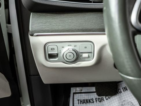 Used 2020 Mercedes-Benz GLE 350 4MATIC image 17