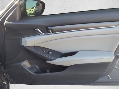 Used 2019 Honda Accord LX image 24