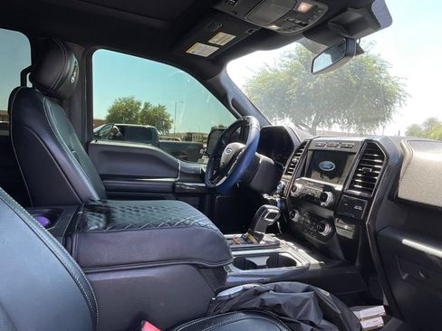 Used 2019 Ford F150 Lariat w/ Equipment Group 502A Luxury AWD/4WD image 24