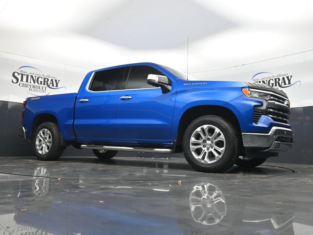 Certified 2023 Chevrolet Silverado 1500 LTZ w/ Technology Package AWD/4WD image 26