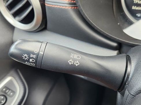 Used 2024 Nissan Versa SR image 24