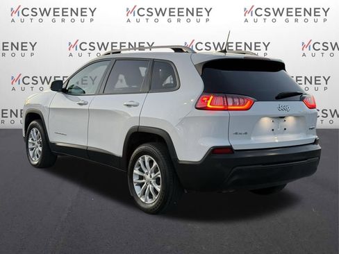 Used 2021 Jeep Cherokee Latitude image 3