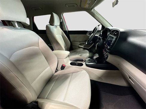 Used 2023 Kia Soul LX w/ Option Group 015 image 26