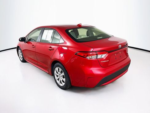 Used 2021 Toyota Corolla LE image 28