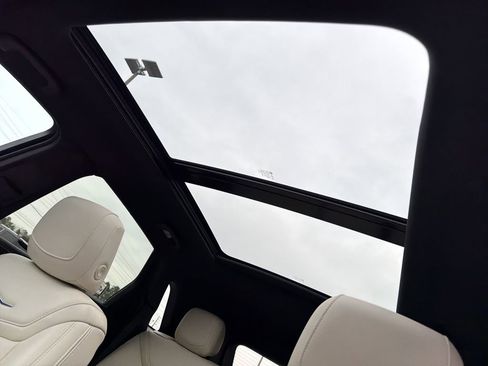 Certified 2023 Cadillac XT5 Sportv image 36