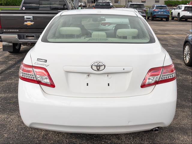 Used 2010 Toyota Camry FWD image 6
