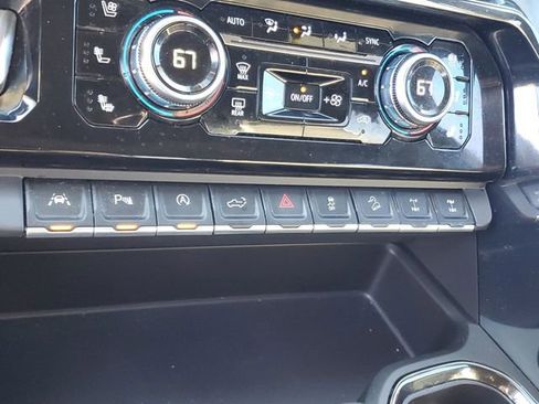 Used 2024 GMC Sierra 1500 AT4X image 24