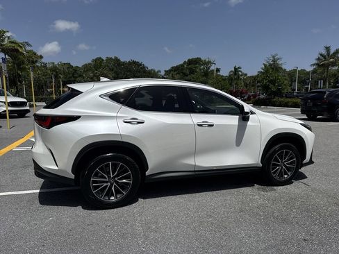 Used 2024 Lexus NX 250 FWD image 4