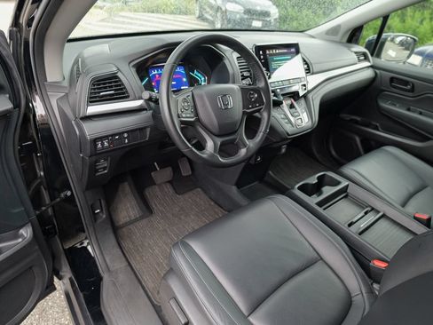 Used 2023 Honda Odyssey EX-L image 16