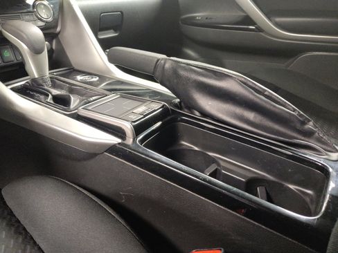 Used 2019 Mitsubishi Eclipse Cross LE image 26