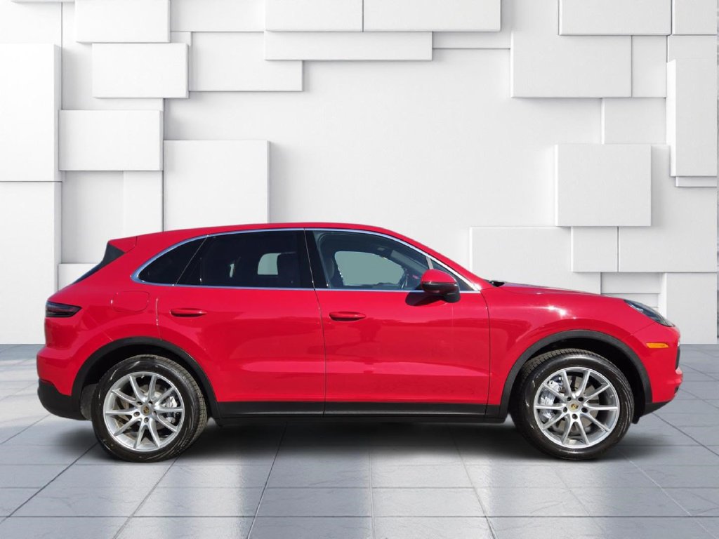 Used 2022 Porsche Cayenne AWD/4WD image 4