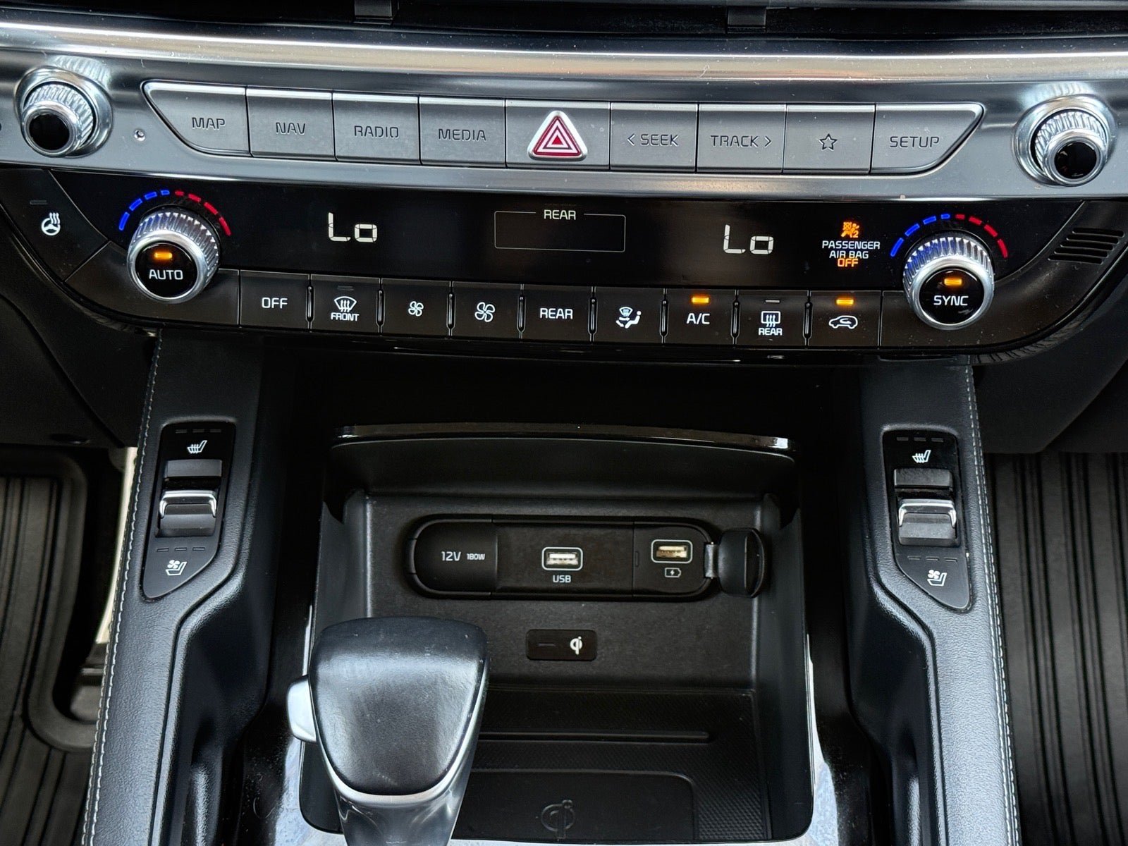 Used 2021 Kia Telluride SX w/ Nightfall Edition Package AWD/4WD image 24