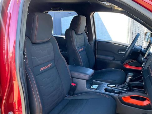 Certified 2023 Nissan Frontier PRO-4X w/ Pro Convenience Package image 9