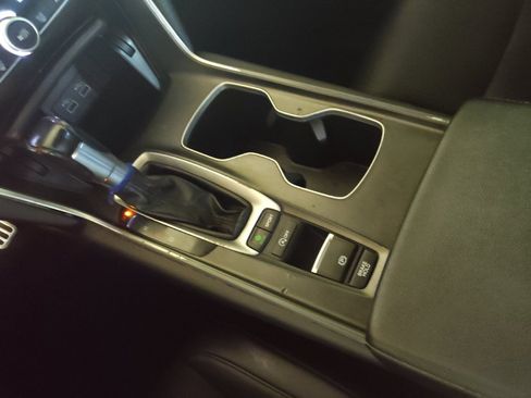 Used 2021 Honda Accord Sport image 26