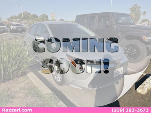 Used 2020 Toyota Corolla LE w/ LE Convenience Package FWD image 1