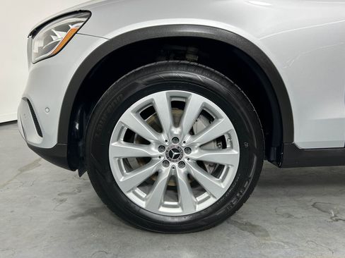 Used 2020 Mercedes-Benz GLC 300 4MATIC image 22