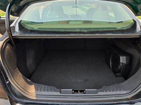 Used 2018 Ford Focus Titanium FWD image 30