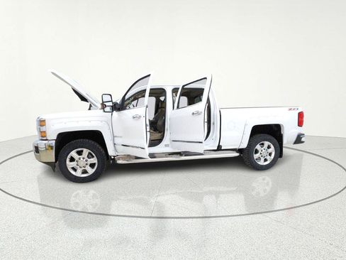 Used 2017 Chevrolet Silverado 2500 LTZ w/ LTZ Plus Package AWD/4WD image 14