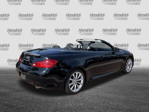 Used 2012 INFINITI G37 Convertible w/ Premium Pkg RWD image 10