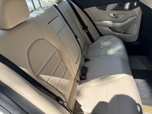 Used 2015 Mercedes-Benz C 300 4MATIC Sedan image 39