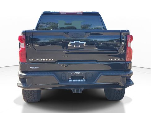 Used 2024 Chevrolet Silverado 1500 Custom Trail Boss image 6