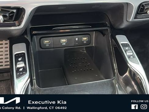 Certified 2022 Kia Sorento SX Prestige AWD/4WD image 19
