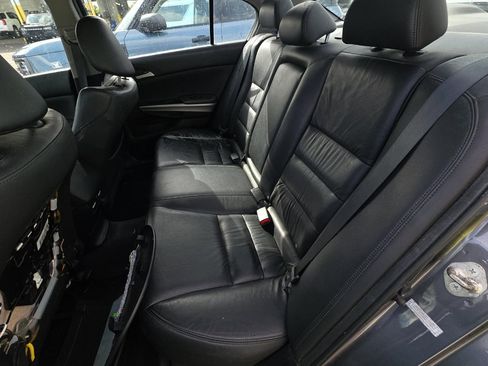 Used 2010 Honda Accord EX-L image 11