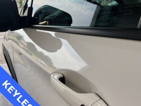 Used 2022 Honda Pilot TrailSport image 3