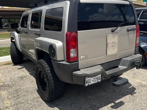 Used 2008 HUMMER H3 AWD/4WD image 9
