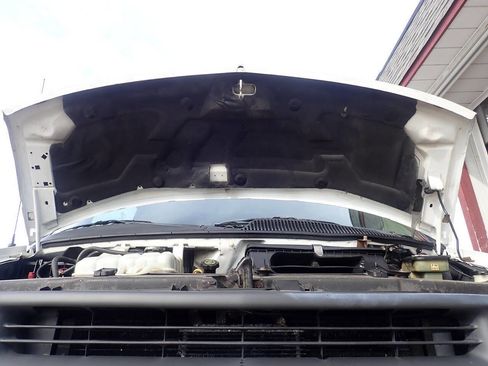 Used 2000 Chevrolet Express 3500 Extended image 36