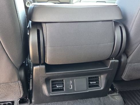 Used 2026 Chevrolet Silverado 1500 Custom AWD/4WD image 14