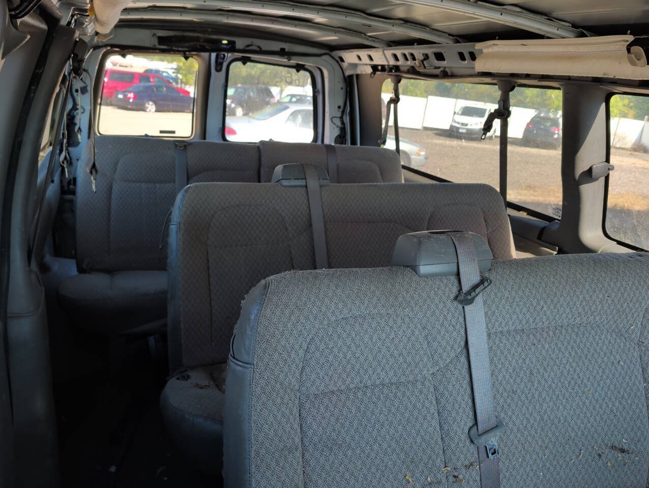 Used 2008 Chevrolet Express 3500 Extended Passenger w/ LT Preferred Equipment Group RWD image 26