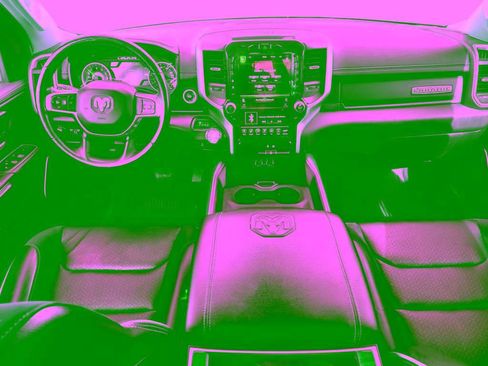 Used 2021 RAM 1500 Laramie RWD image 9