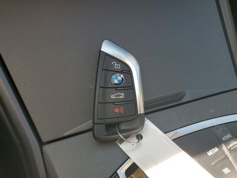 Used 2023 BMW 230i Coupe image 29