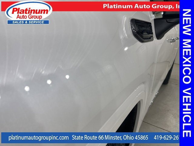 Used 2024 GMC Sierra 1500 Denali Ultimate AWD/4WD image 35