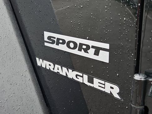 Used 2012 Jeep Wrangler Sport w/ Mopar Chrome Edition Group AWD/4WD image 27