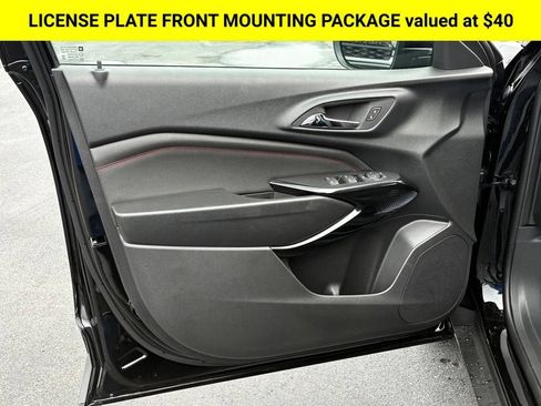 New 2026 Chevrolet Trax RS w/ Driver Confidence Package FWD image 3