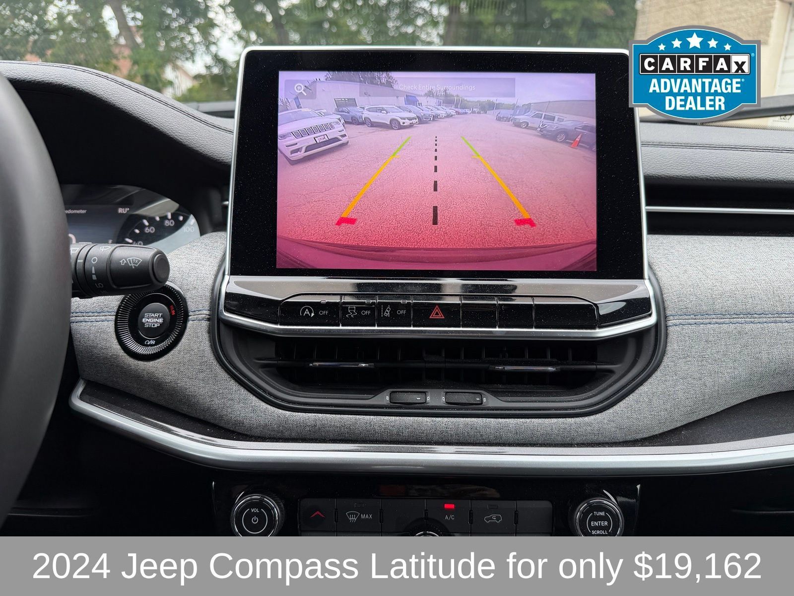 Used 2024 Jeep Compass Latitude AWD/4WD image 18