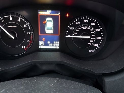 Used 2023 Subaru Impreza 2.0i image 1