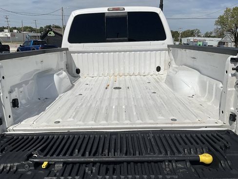 Used 2011 Ford F250 Lariat w/ Lariat Ultimate Pkg AWD/4WD image 19