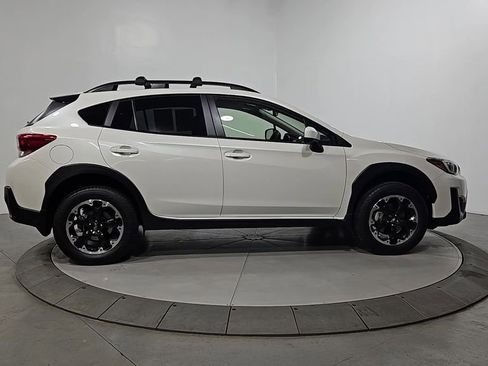 Certified 2022 Subaru Crosstrek 2.0i Premium w/ Moonroof Package image 8