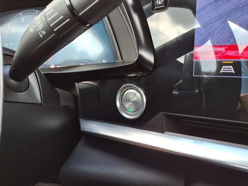 Used 2023 Chevrolet Corvette Stingray Coupe w/ 1LT image 27