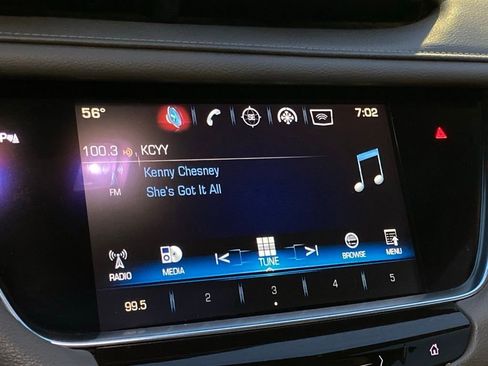 Used 2017 Cadillac XT5 Luxury w/ Driver Awareness Package image 20