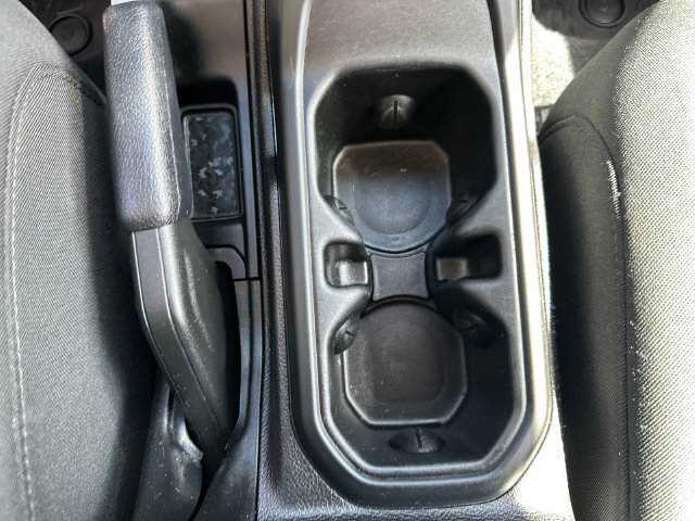Used 2020 Jeep Wrangler Unlimited Sport AWD/4WD image 34