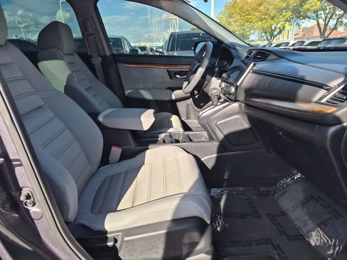 Used 2017 Honda CR-V EX image 31